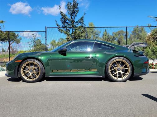 2025 Porsche 911 GT3