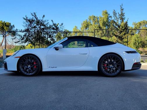 2026 Porsche 911 Carrera GTS