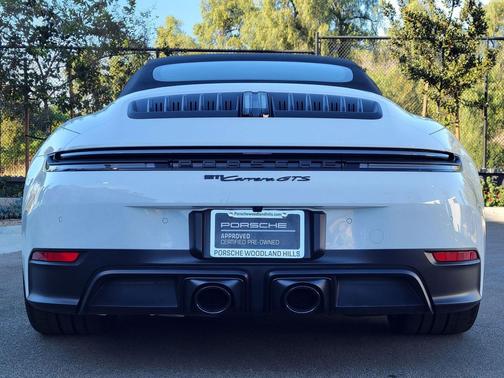 2026 Porsche 911 Carrera GTS