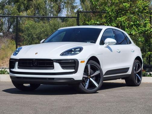 2026 Porsche Macan Macan