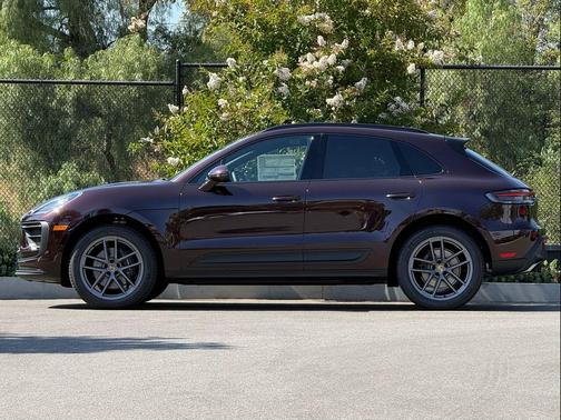 2026 Porsche Macan Macan