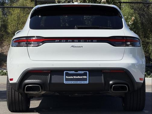 2025 Porsche Macan 