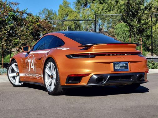 2025 Porsche 911 Turbo