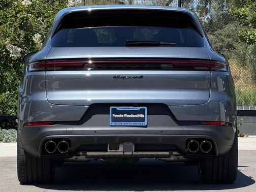 2026 Porsche Cayenne Cayenne S E-Hybrid