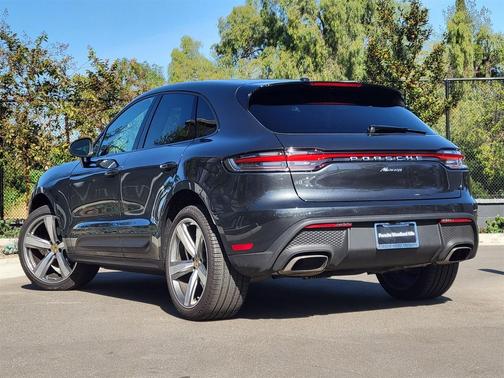 2025 Porsche Macan Loaner