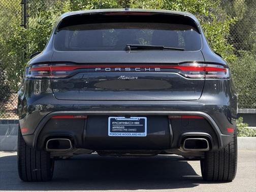 2024 Porsche Macan Base