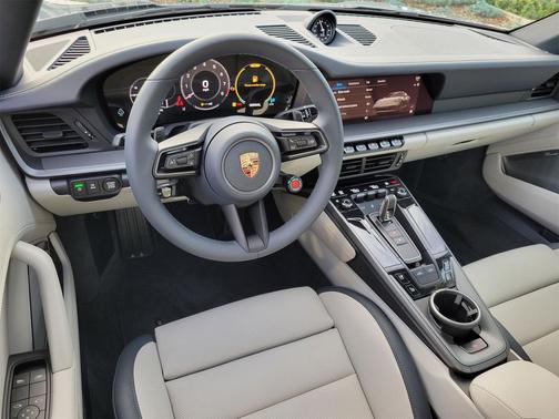 2026 Porsche 911 Targa 4S