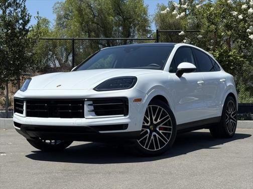 2025 Porsche Cayenne S