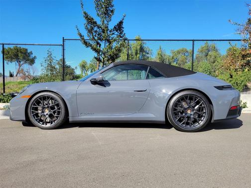 2026 Porsche 911 Carrera GTS
