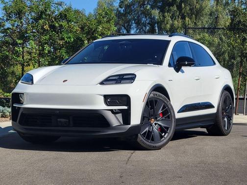 2026 Porsche Macan GTS