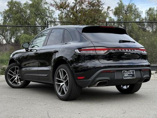 2024 Porsche Macan 