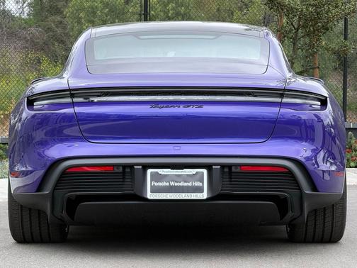 2026 Porsche Taycan GTS
