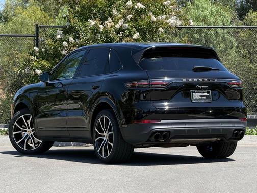 Black 2023 Porsche Cayenne Platinum Edition