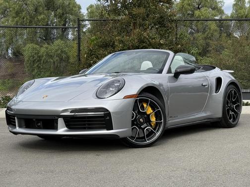 2022 Porsche 911 Turbo S