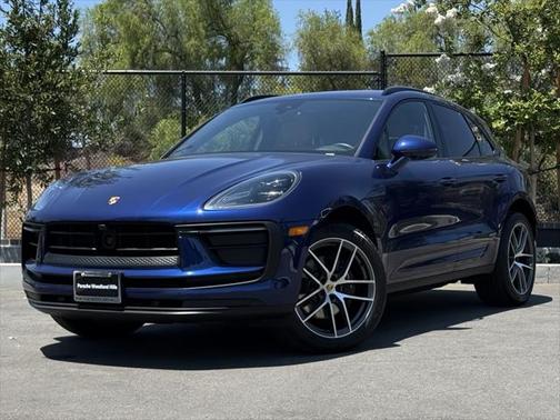 2024 Porsche Macan Base