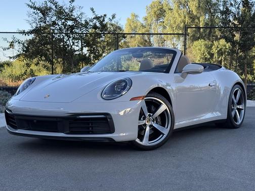 2024 Porsche 911 Carrera