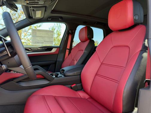 2026 Porsche Cayenne S
