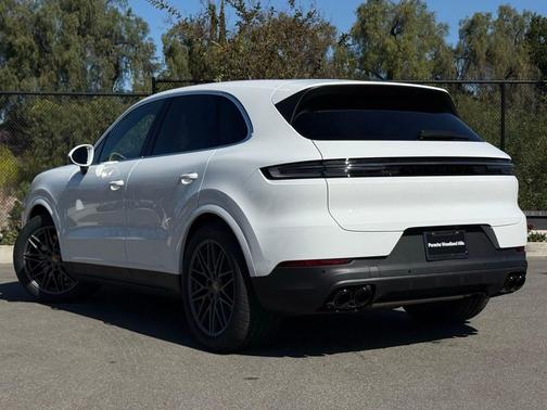 2026 Porsche Cayenne S