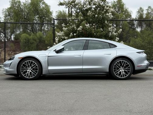 2023 Porsche Taycan Base (A2)