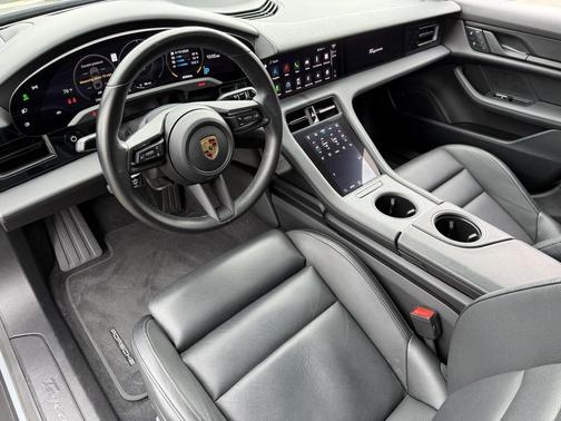 2023 Porsche Taycan Base (A2)