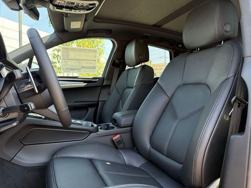 Chalk 2026 Porsche Macan Macan T