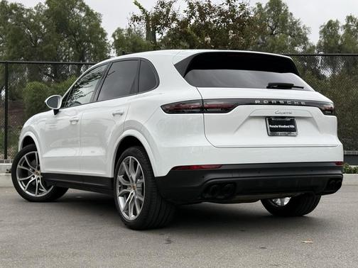 2023 Porsche Cayenne Cayenne