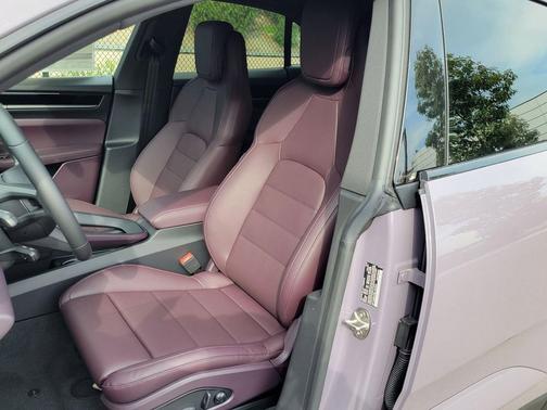 2025 Porsche Macan Macan Electric 4