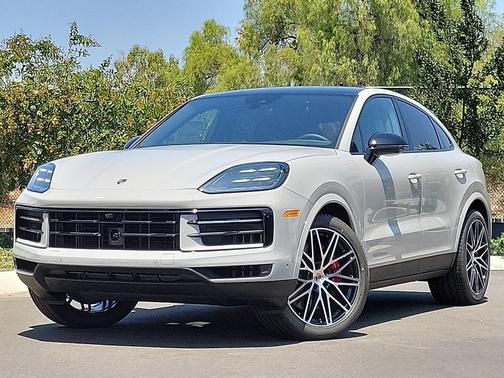 2025 Porsche Cayenne S