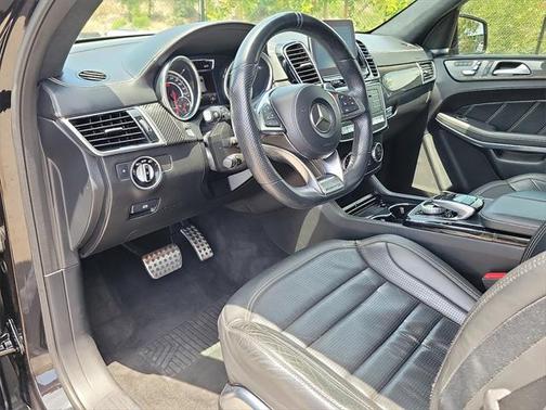 2017 Mercedes-Benz AMG GLS 63 4MATIC