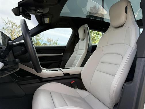 2023 Porsche Taycan 4S