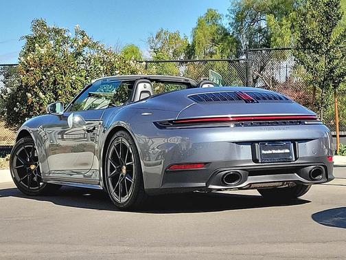 2025 Porsche 911 Carrera T
