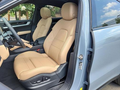 2026 Porsche Cayenne 