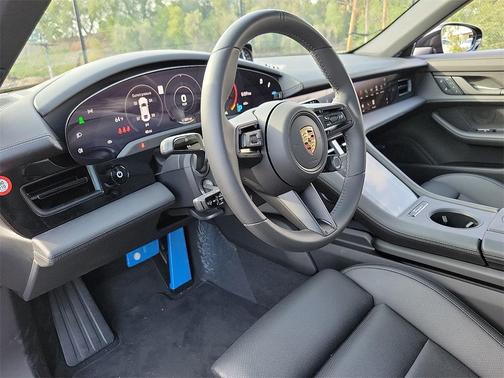 2024 Porsche Taycan 4S