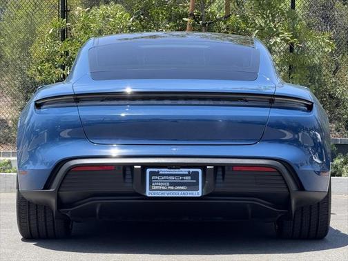 2022 Porsche Taycan Base (A2)