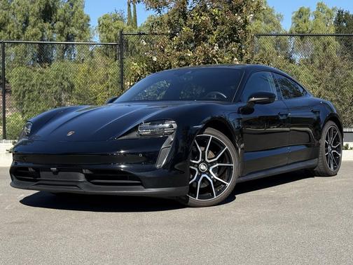 2023 Porsche Taycan 