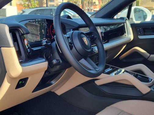 2026 Porsche Cayenne Cayenne