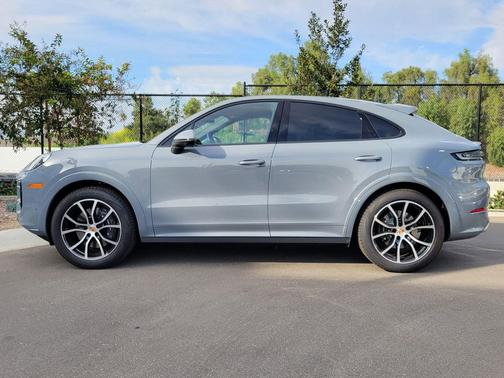 2025 Porsche Cayenne Cayenne