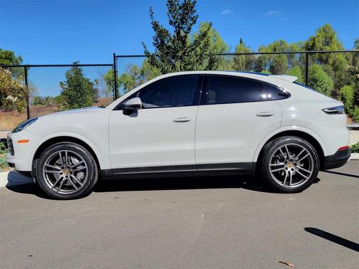 2023 Porsche Cayenne Cayenne