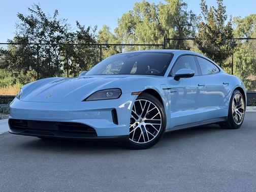 2026 Porsche Taycan 4