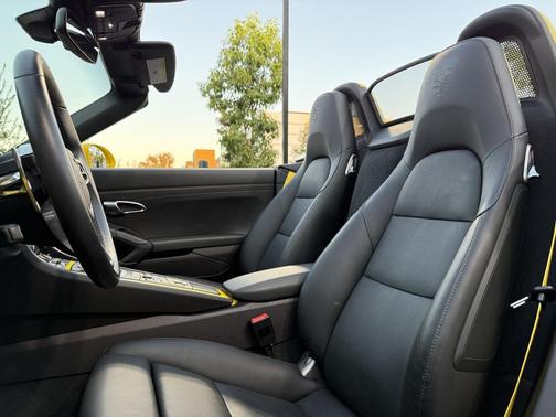 2024 Porsche 718 Boxster 