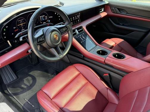2023 Porsche Taycan