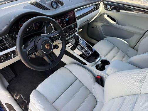 2026 Porsche Macan GTS