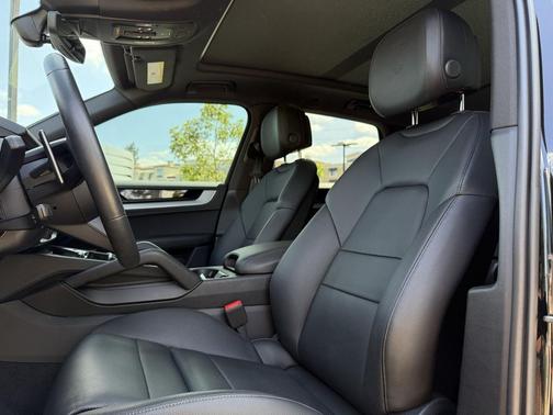 2024 Porsche Cayenne Cayenne