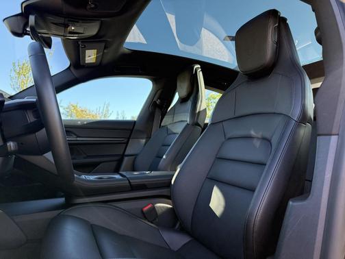 2025 Porsche Taycan Loaner