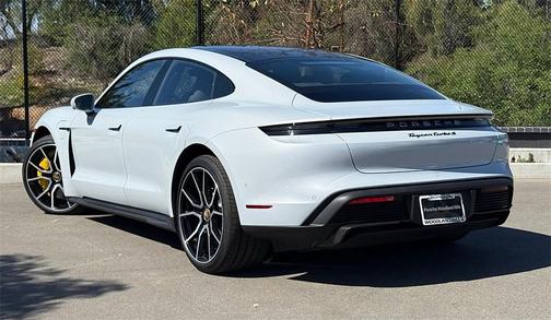 2024 Porsche Taycan Turbo S