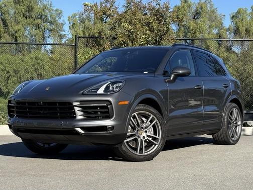2022 Porsche Cayenne Cayenne