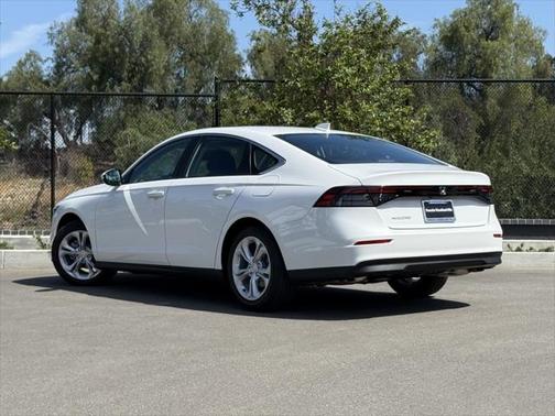 2025 Honda Accord LX 1.5T