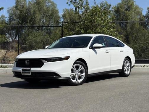 2025 Honda Accord LX 1.5T