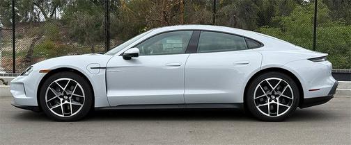 2025 Porsche Taycan