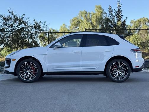 2026 Porsche Macan S